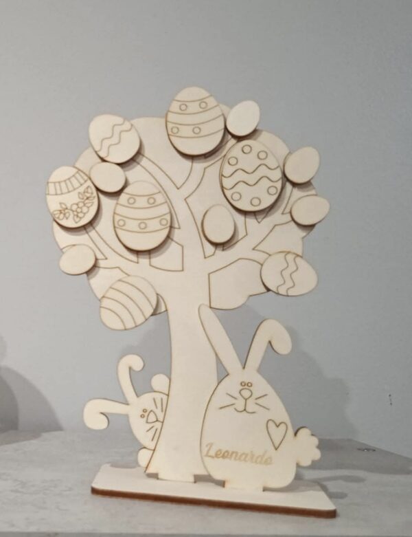 Albero di Pasqua in Legno Personalizzato con Coniglietti e Uova